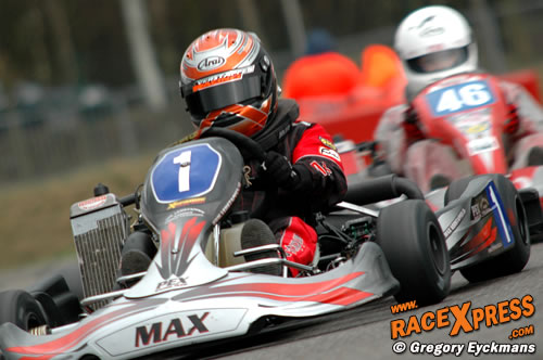 Max Verstappen leert knokken